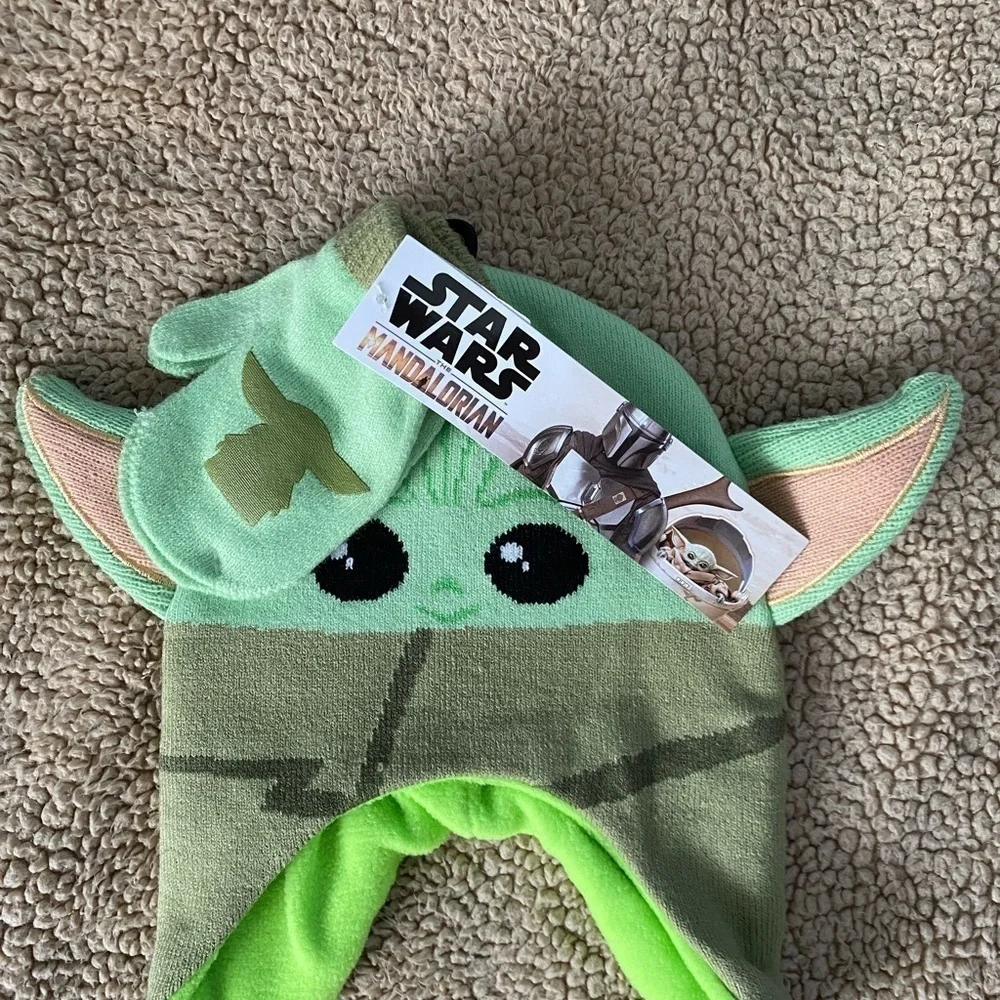 NWT- Toddler Boy Star Wars The Mandalorian The Child Trapper Hat & Mitte…